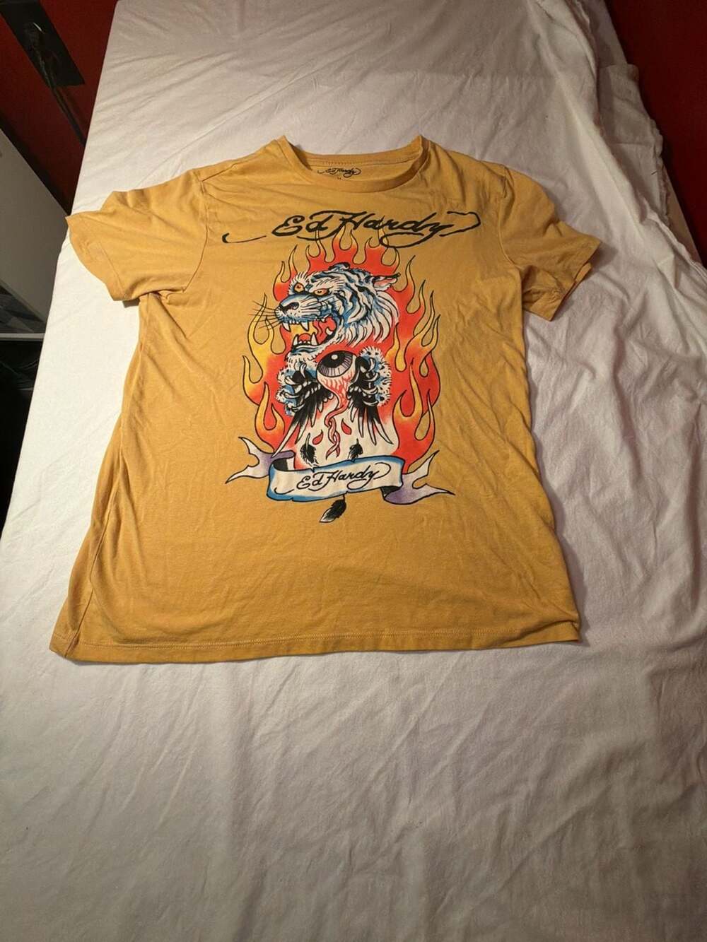 Ed Hardy Graphic T-Shirt Size M Yellow Tiger Fire